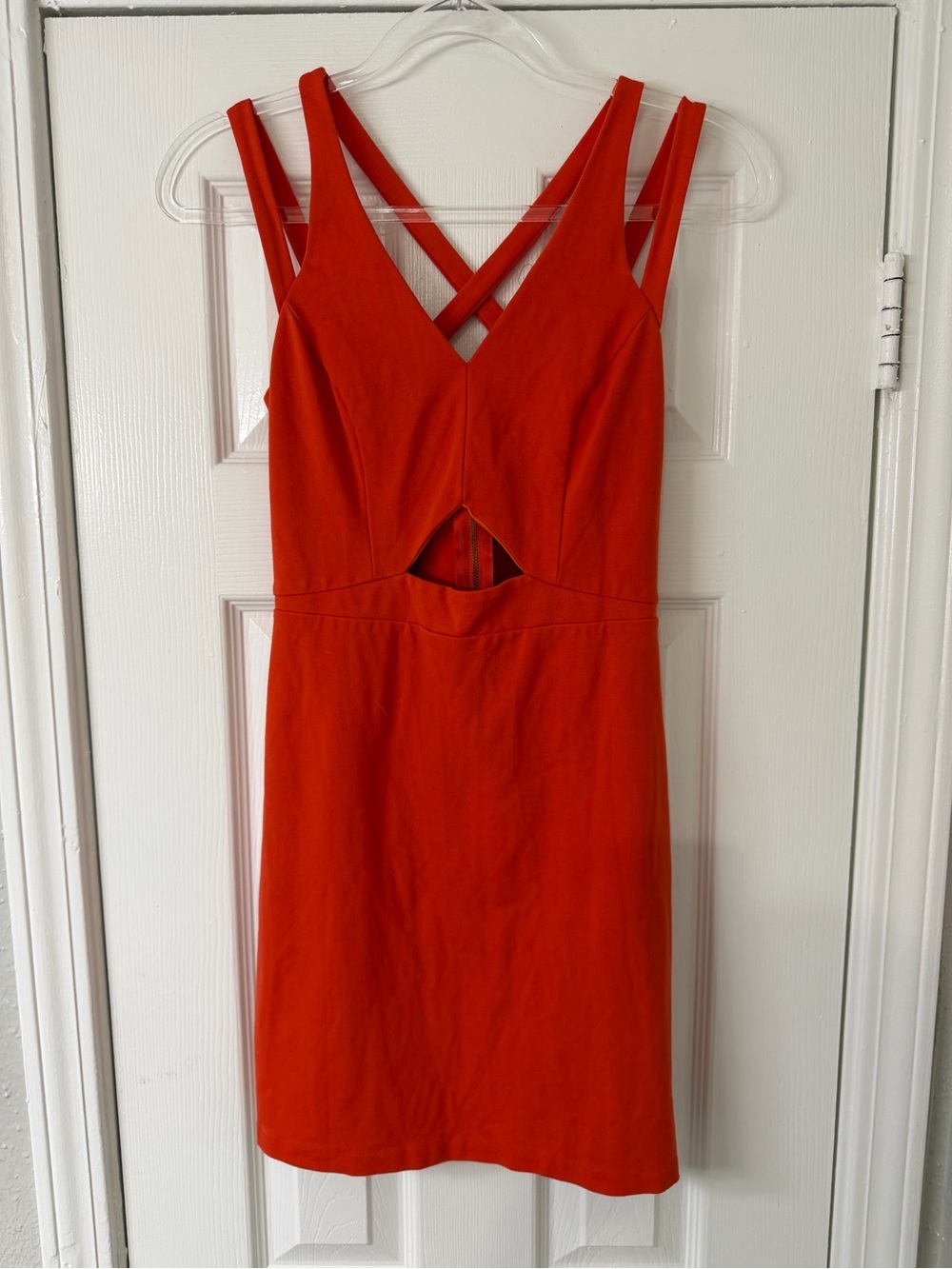 Bebe Orange Mini Cocktail Going Out V-Neck Dress Size Small Party Homecoming